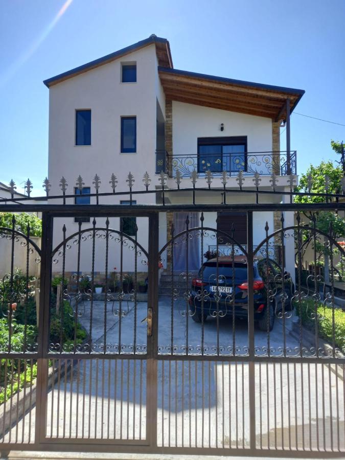 Villa Baka 14 Дуррес Екстер'єр фото